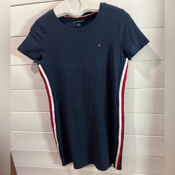 TOMMY HILFIGER – Navy T-Shirt Dress with Side Stripes – Size S - Picture 3 of 8